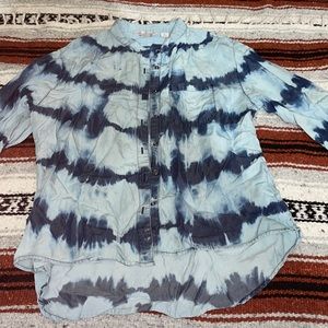 Size large there is a stain on the sleeve